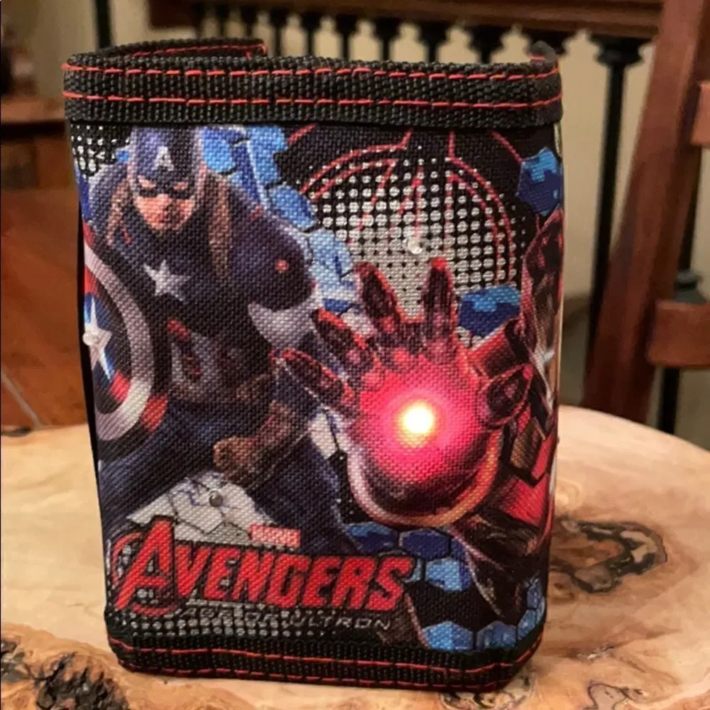 Marvel Avengers Age of Ultron Light Up Wallet